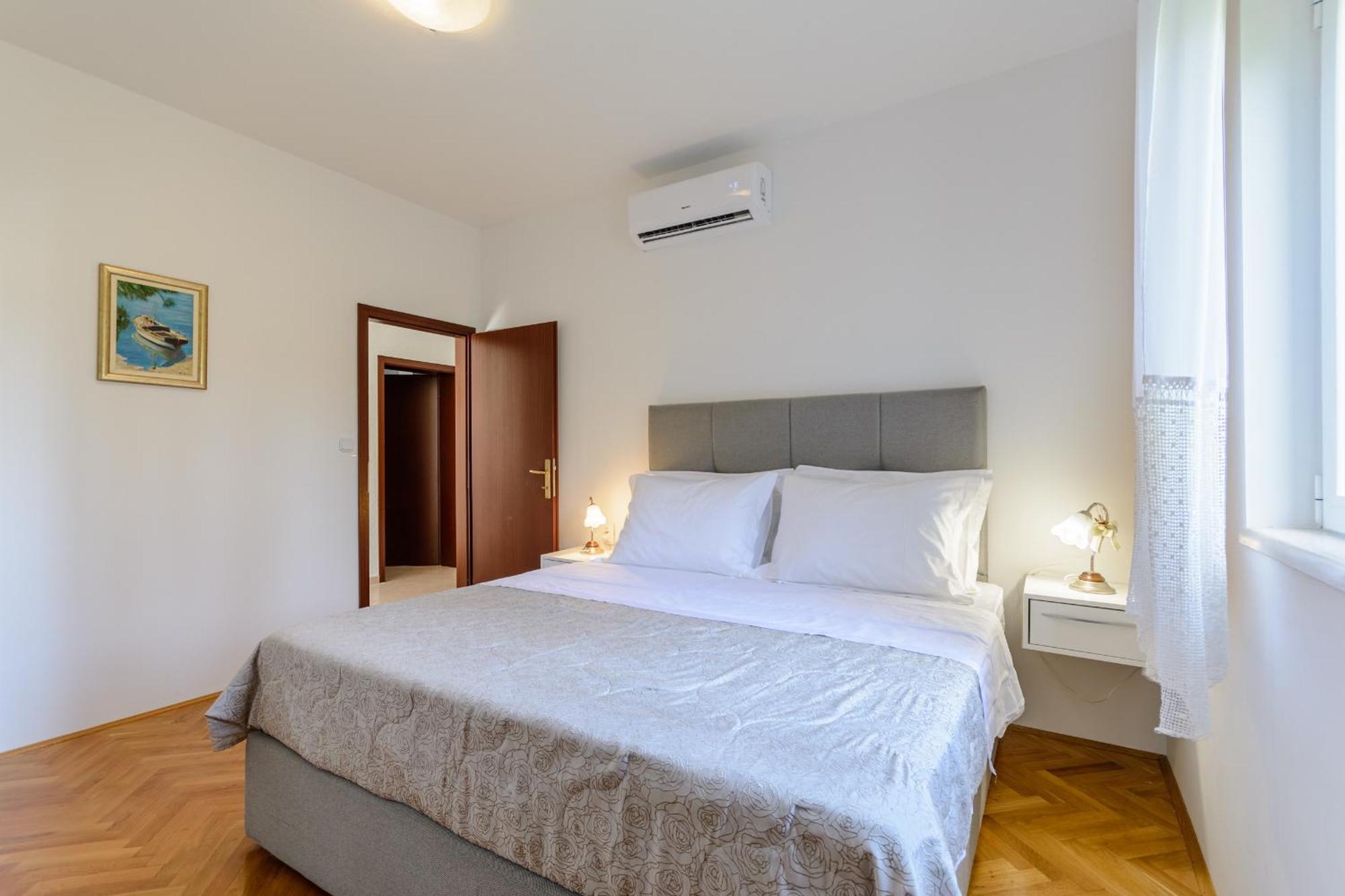 Apartment Marcela Sutivan Exterior photo